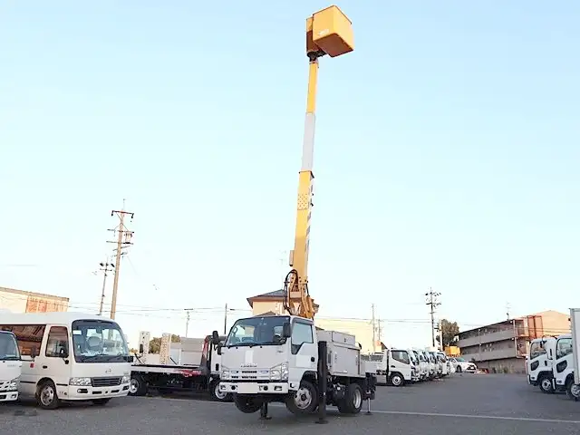 いすゞ エルフ 小型 高所・建柱車 高所作業車 電工仕様の中古トラック画像8