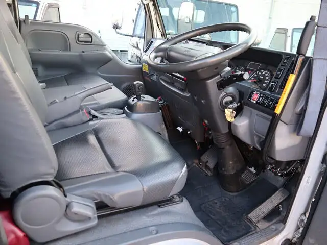 いすゞ エルフ 小型 高所・建柱車 高所作業車 電工仕様の中古トラック画像12