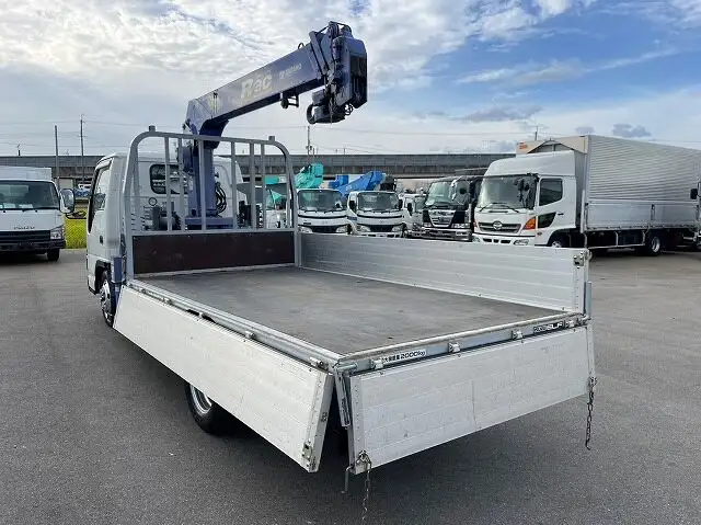 いすゞ エルフ 小型 クレーン付 アルミブロック 4段の中古トラック画像4