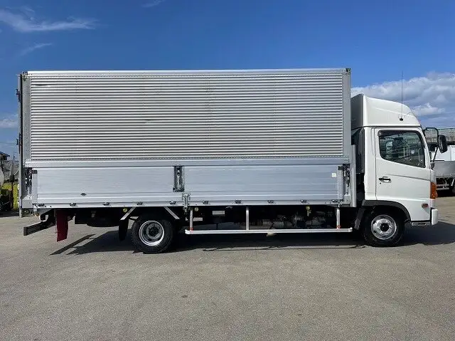 日野 レンジャー 中型/増トン ウイング BDG-FC7JJWA H19の中古トラック画像2
