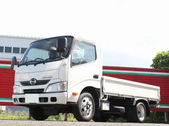 日野 デュトロ 小型 平ボディ TPG-XZC605M H27の中古トラック画像1