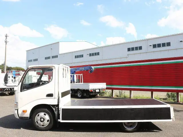 日野 デュトロ 小型 平ボディ TPG-XZC605M H27の中古トラック画像5