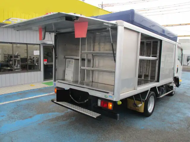いすゞ エルフ 小型 アルミバン ボトルカー サイドドアの中古トラック画像4