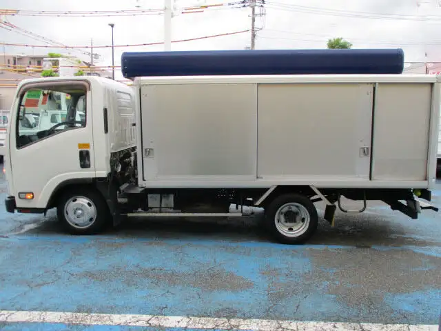 いすゞ エルフ 小型 アルミバン ボトルカー サイドドアの中古トラック画像7