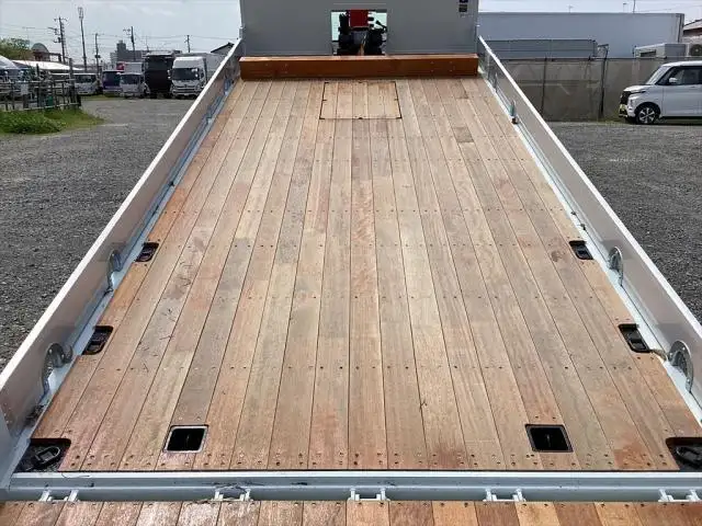 三菱 ファイター 中型/増トン 車両重機運搬 4段クレーン ラジコンの中古トラック画像7