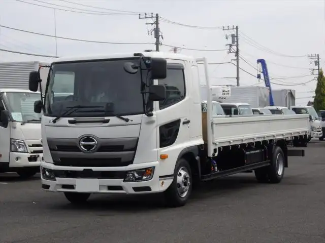日野 レンジャー 中型/増トン 平ボディ ベッド 2PG-FD2ABAの中古トラック画像1
