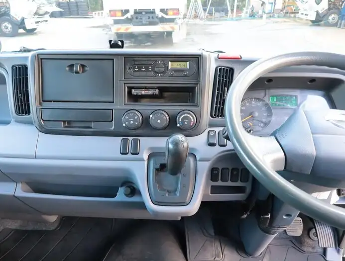 日産 アトラス 小型 平ボディ TPG-FGA2W H27の中古トラック画像12