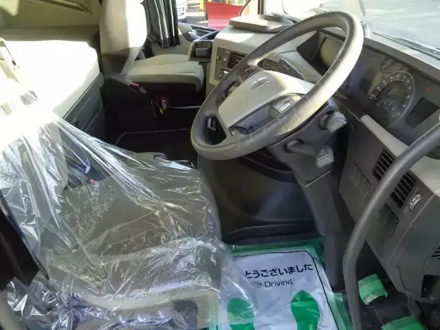 ボルボ トラック 大型 トラクター ハイルーフ 1デフの中古トラック画像10