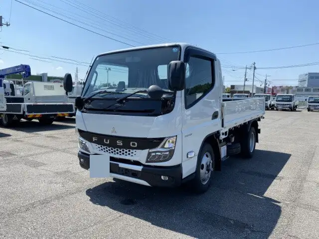 三菱 キャンター 小型 平ボディ 2RG-FBAV0 R5の中古トラック画像1