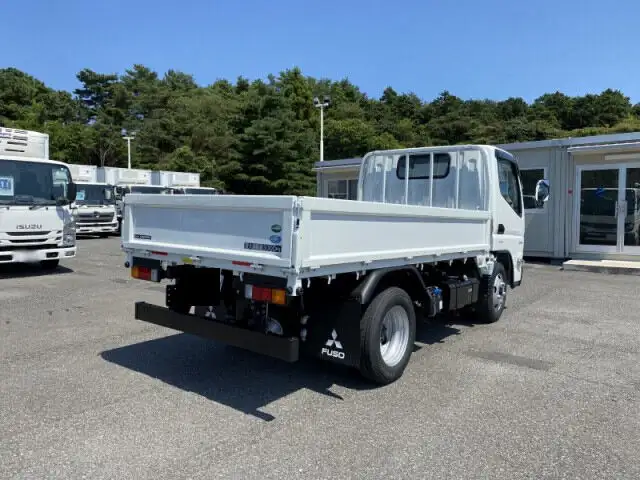 三菱 キャンター 小型 平ボディ 2RG-FBAV0 R5の中古トラック画像5