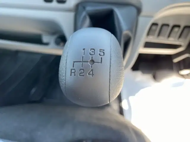三菱 キャンター 小型 平ボディ 2RG-FBAV0 R5の中古トラック画像像17
