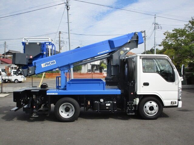 いすゞ エルフ 小型 高所・建柱車 高所作業車 TPG-NKR85Nの中古トラック画像3