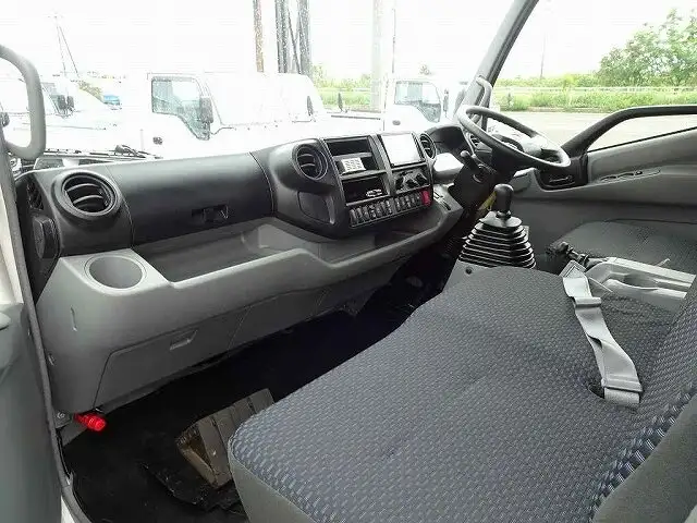 トヨタ ダイナ 小型 平ボディ 2KG-XZU730 R3の中古トラック画像7