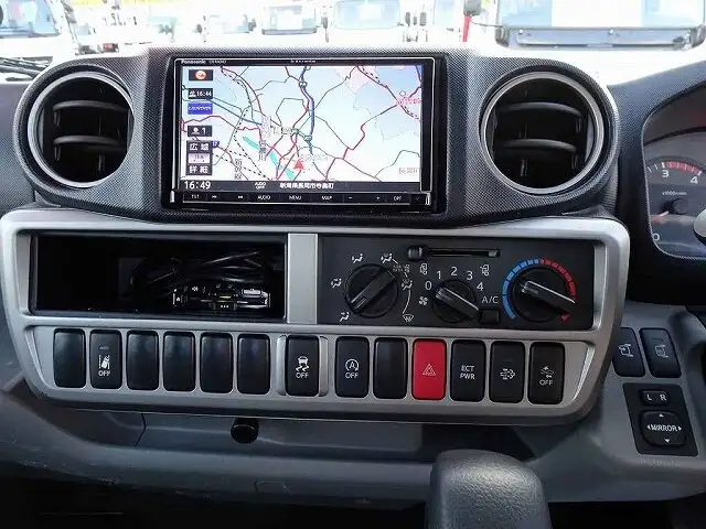 トヨタ ダイナ 小型 平ボディ TPG-XZU655 H30の中古トラック画像9
