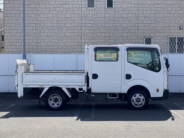 日産 アトラス 小型 平ボディ Wキャブ パワーゲートの中古トラック画像3