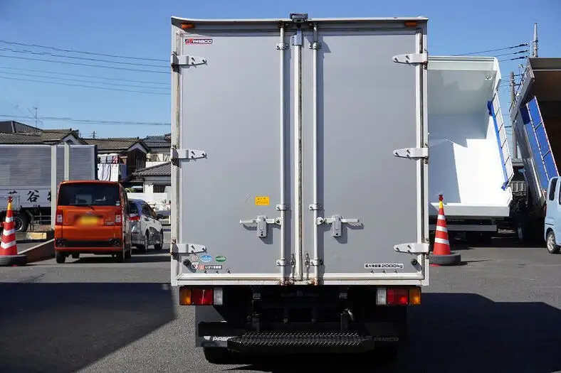 いすゞ エルフ 小型 アルミバン TPG-NLR85AN H28の中古トラック画像3
