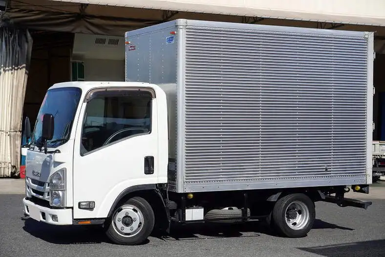 いすゞ エルフ 小型 アルミバン TRG-NLR85AN H27の中古トラック画像1