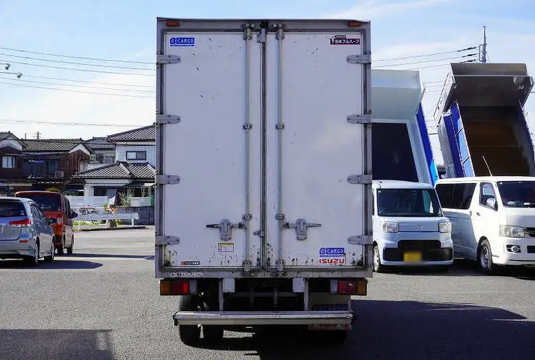 いすゞ エルフ 小型 アルミバン TRG-NLR85AN H27の中古トラック画像3