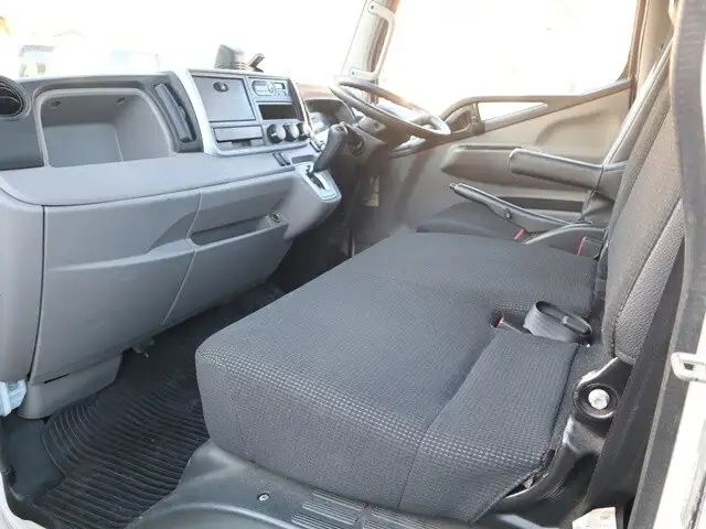 三菱 キャンター 小型 平ボディ TPG-FBA20 H30の中古トラック画像12