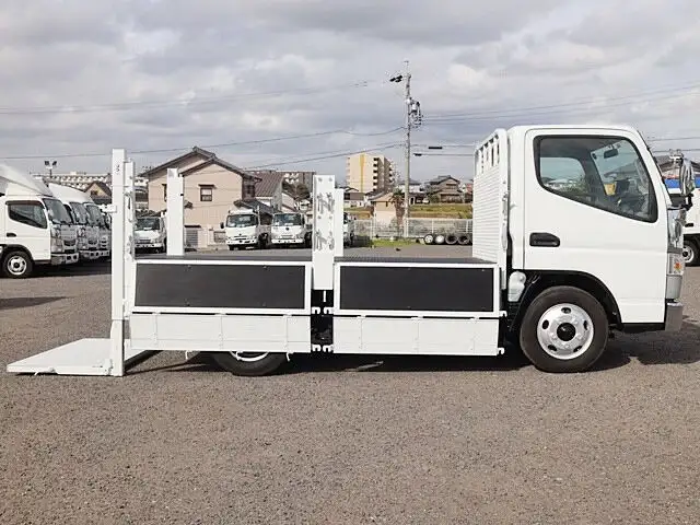 三菱 キャンター 小型 平ボディ パワーゲート TPG-FBA50の中古トラック画像9
