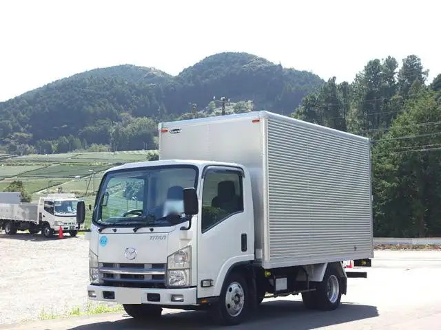マツダ タイタン 小型 アルミバン BKG-LMR85N H22の中古トラック画像1