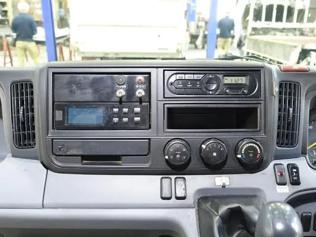 三菱 キャンター 小型 冷凍冷蔵 低温 パワーゲートの中古トラック画像13