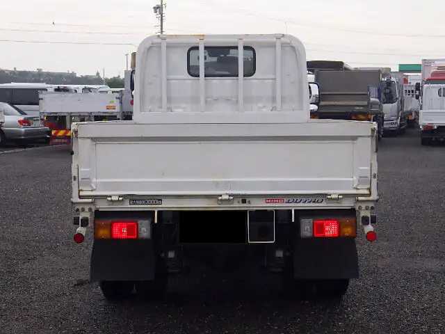 日野 デュトロ 小型 平ボディ 床鉄板 2RG-XZU605Mの中古トラック画像3