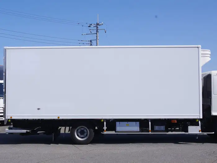 日野 レンジャー 中型/増トン 冷凍冷蔵 低温 パワーゲートの中古トラック画像3