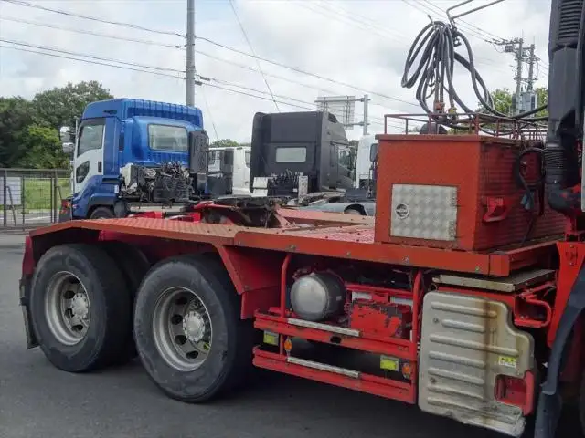 いすゞ ギガ 大型 トラクター ハイルーフ 2デフの中古トラック画像11
