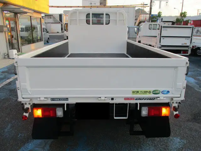 日野 デュトロ 小型 平ボディ 2RG-XZU605M R2の中古トラック画像3
