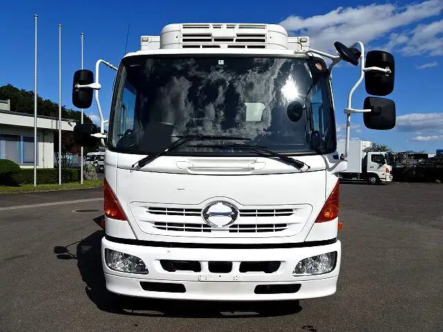 日野 レンジャー 中型/増トン 冷凍冷蔵 低温 パワーゲートの中古トラック画像2