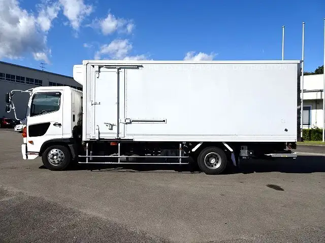 日野 レンジャー 中型/増トン 冷凍冷蔵 低温 パワーゲートの中古トラック画像3