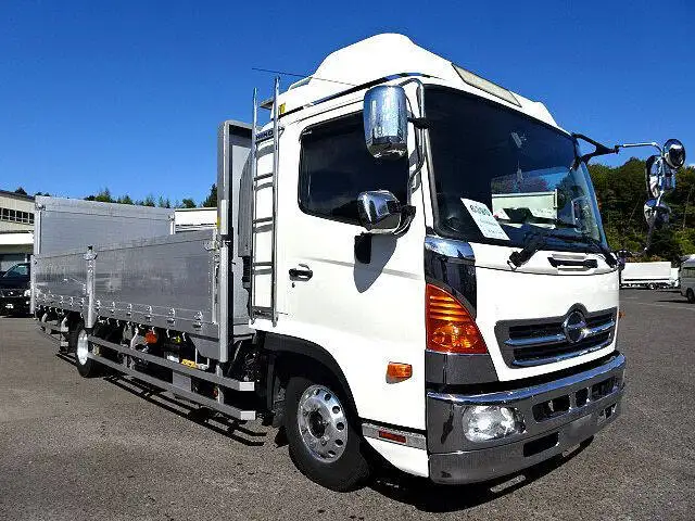 日野 レンジャー 中型/増トン アルミバン パワーゲート エアサスの中古トラック画像3