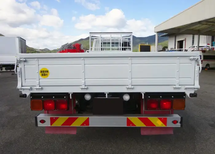 三菱 ファイター 中型/増トン 平ボディ ベッド QKG-FK62FZの中古トラック画像4