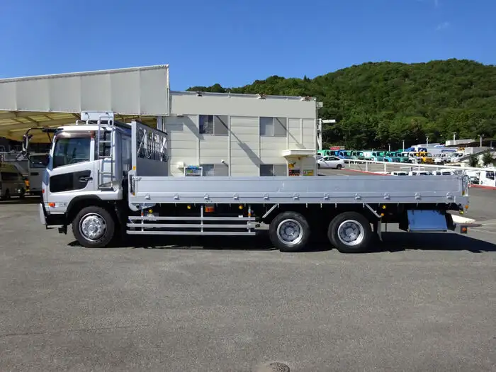 日産UD コンドル 中型/増トン 平ボディ 床鉄板 アルミブロックの中古トラック画像3