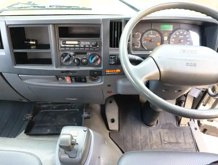 いすゞ フォワード 中型/増トン クレーン付 3段 ラジコンの中古トラック画像11