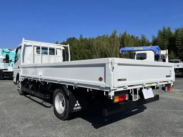 三菱 キャンター 小型 平ボディ 2RG-FEB50 R5の中古トラック画像3