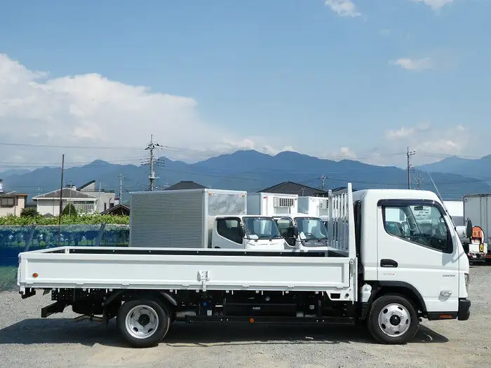三菱 キャンター 小型 平ボディ 2RG-FEB50 R5の中古トラック画像3
