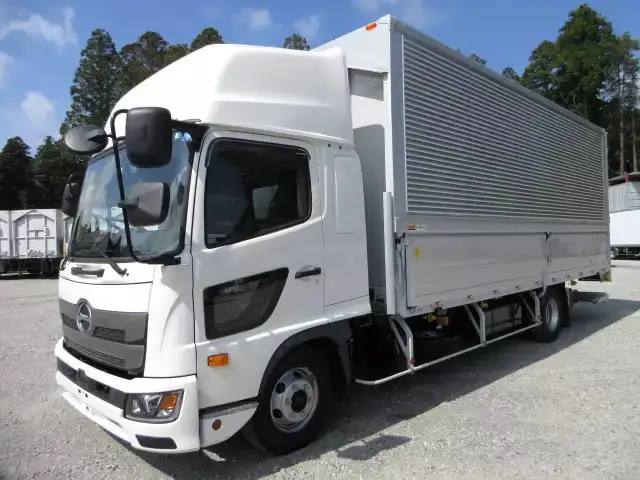 日野 レンジャー 中型/増トン ウイング パワーゲート ベッドの中古トラック画像1