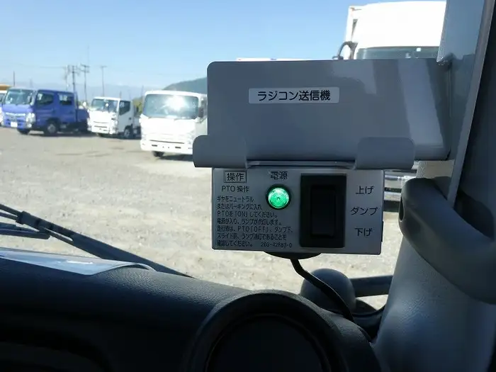 三菱 キャンター 小型 ダンプ ローダー 2RG-FBA60の中古トラック画像15