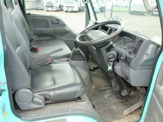 日産UD コンドル 小型 タンク車 バキューム TDG-BKS85ANの中古トラック画像12