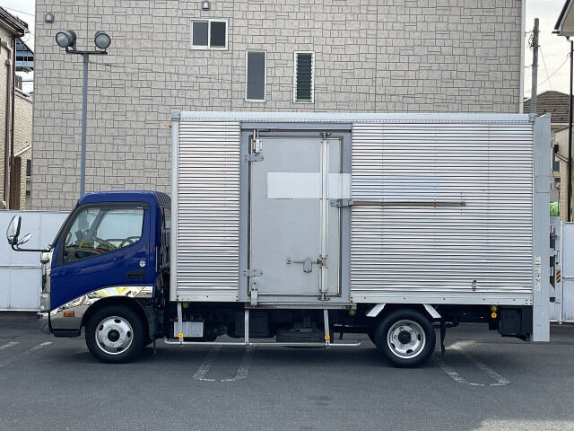 トヨタ トヨエース 小型 アルミバン パワーゲート サイドドア｜画像7