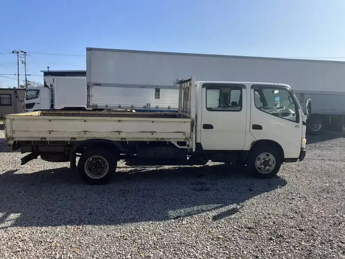 日野 デュトロ 小型 平ボディ Wキャブ BDG-XZU388Mの中古トラック画像3