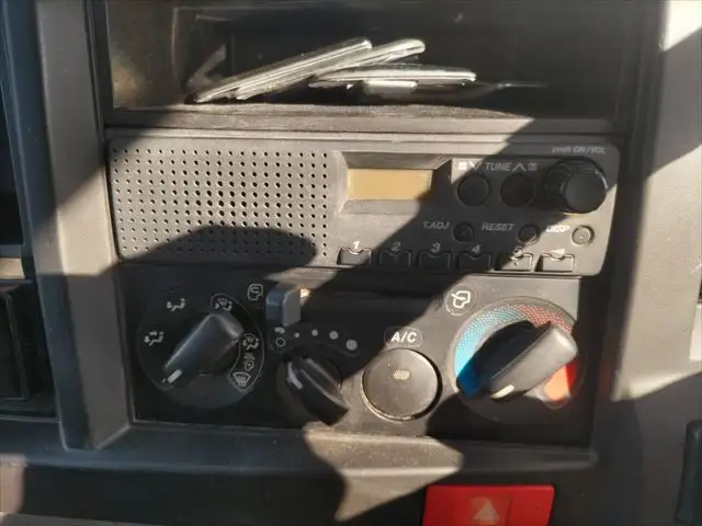 いすゞ エルフ 小型 ダンプ TKG-NKR85AD-7031714 H25の中古トラック画像10