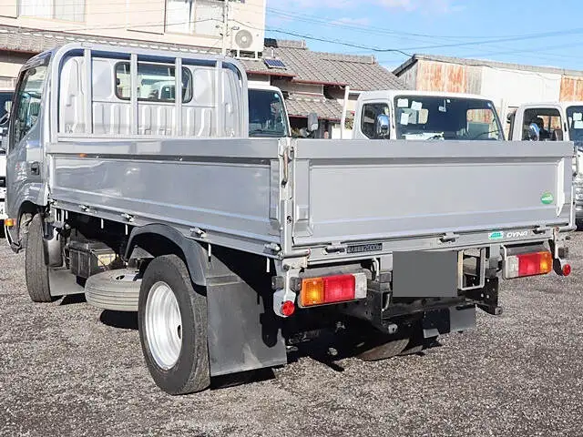 トヨタ ダイナ 小型 平ボディ TKG-XZC605 H28の中古トラック画像6