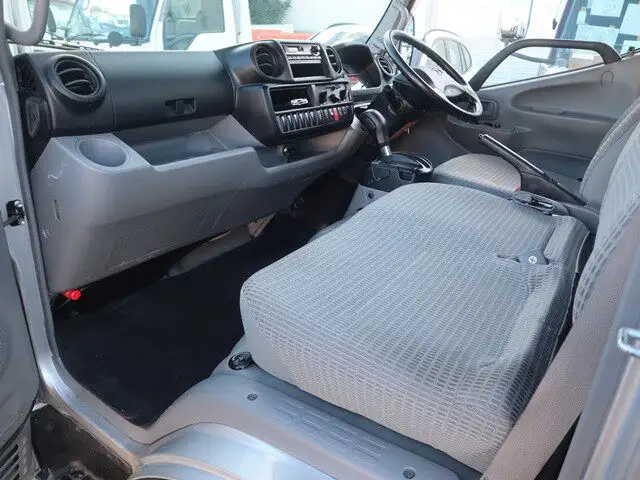 トヨタ ダイナ 小型 平ボディ TKG-XZC605 H28の中古トラック画像13