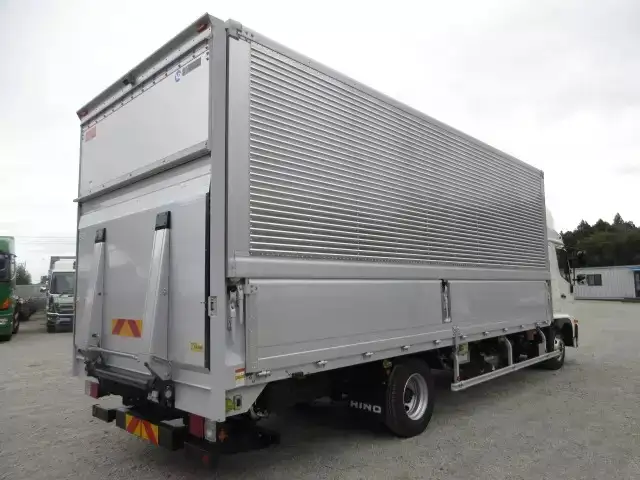日野 レンジャー 中型/増トン ウイング パワーゲート エアサスの中古トラック画像2