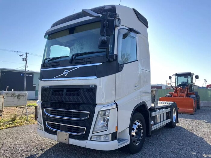 ボルボ トラック 大型 トラクター ハイルーフ 1デフ｜画像1