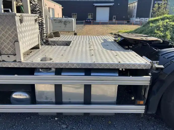 ボルボ トラック 大型 トラクター ハイルーフ 1デフの中古トラック画像18