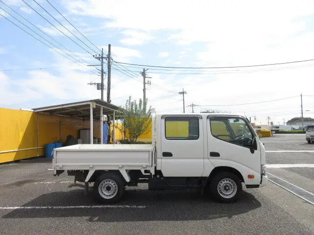 トヨタ トヨエース 小型 平ボディ Wキャブ LDF-KDY281の中古トラック画像3